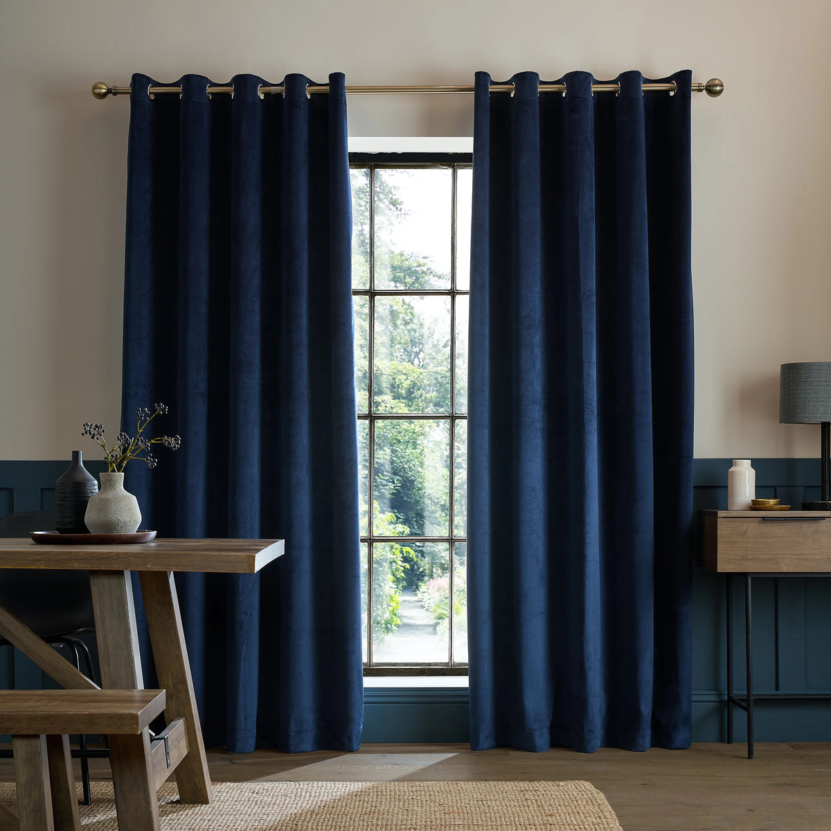 Catherine Lansfield Super Thermal Blackout Matt Velour Eyelet Curtains in Navy Blue
