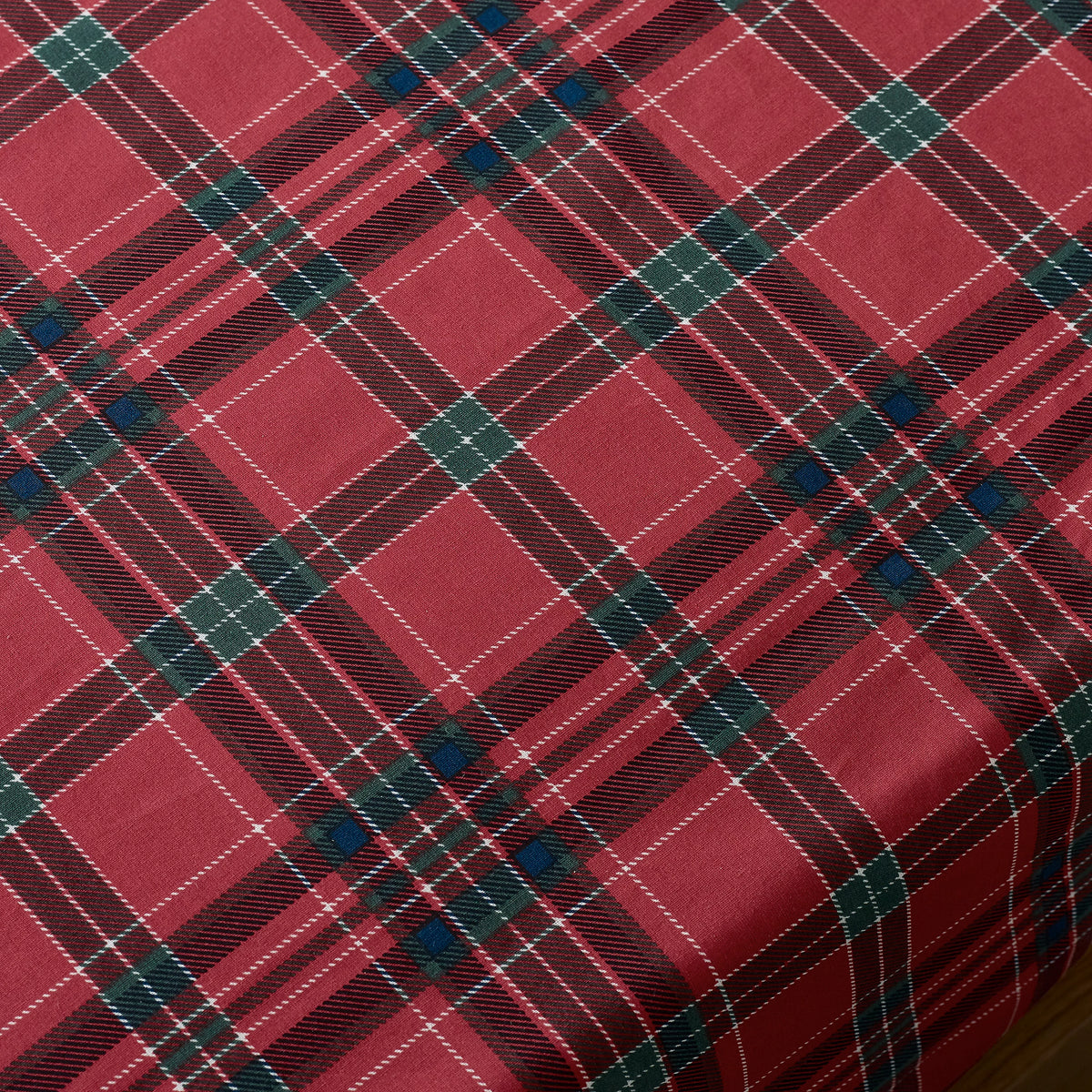 Catherine Lansfield Tartan Check Double Fitted Sheet - Red