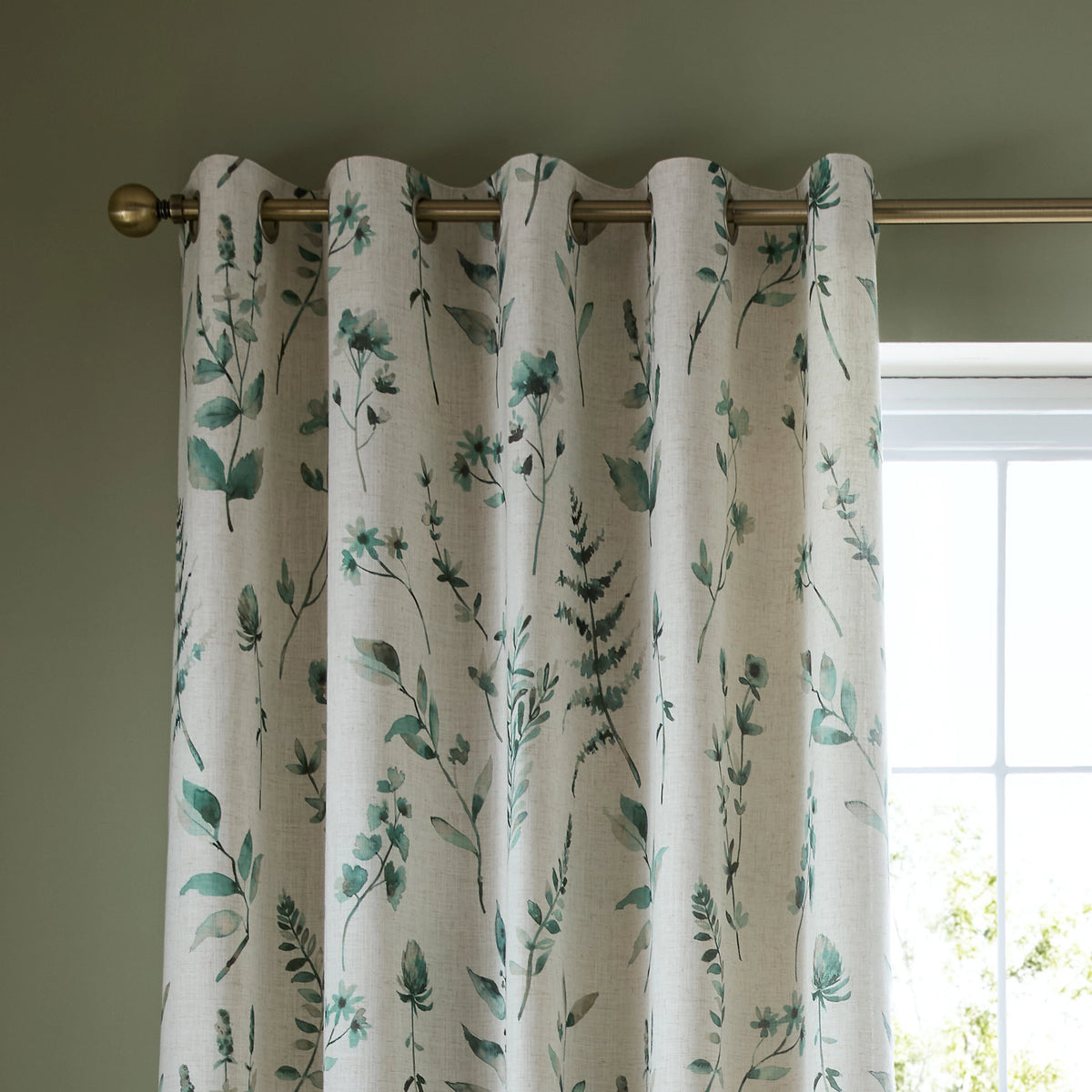 Catherine Lansfield Watercolour Leaves Lined Eyelet Curtains in Natural & Green