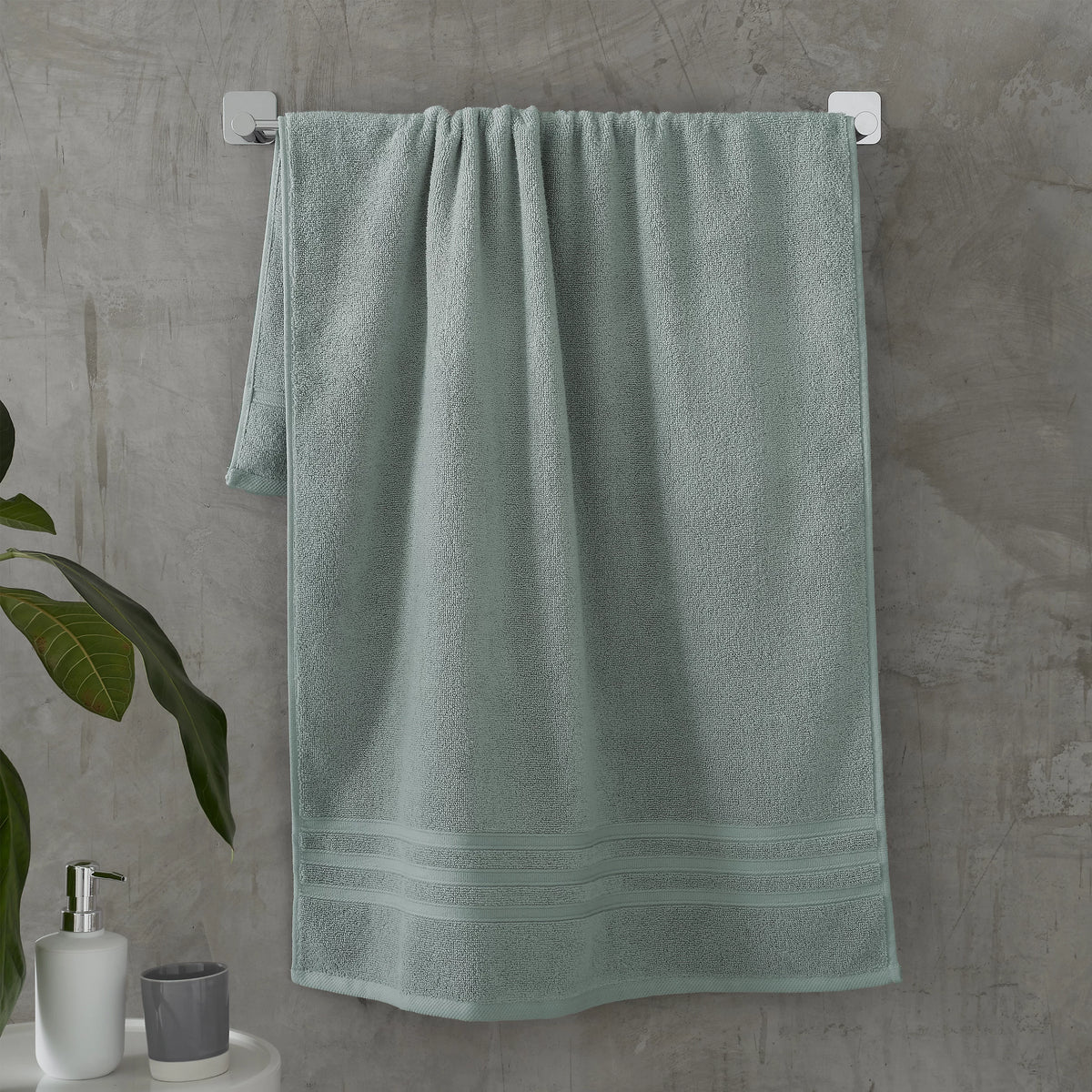 Catherine Lansfield Bathroom Zero Twist 500 GSM Soft & Absorbent Cotton Bath Sheet Pair in Sage Green