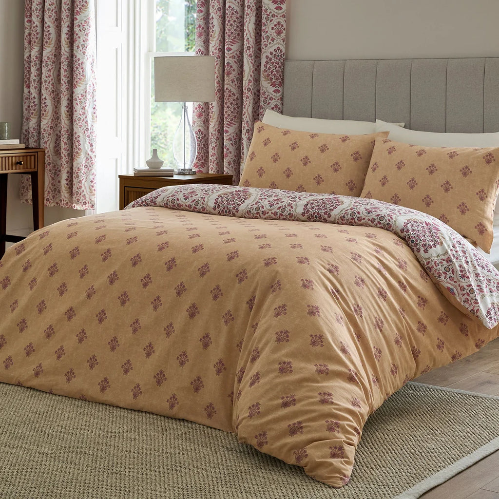 Coordinating patterned reverse on the Dreams & Drapes Ashmead duvet cover set.