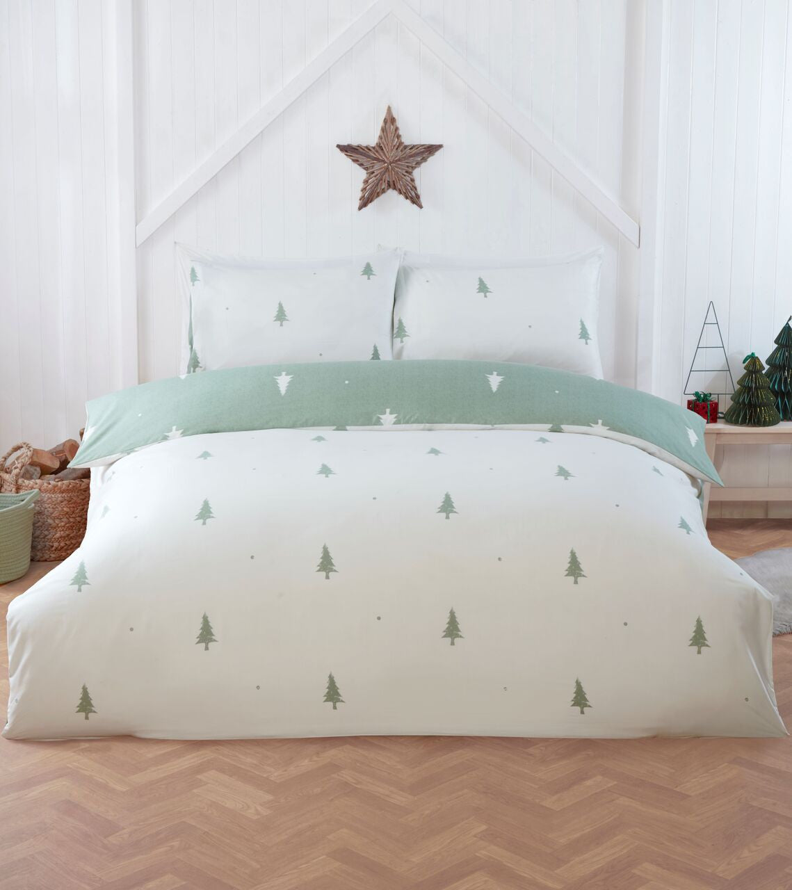 Reverse design of the Fir Tree Sage Green duvet cover set.