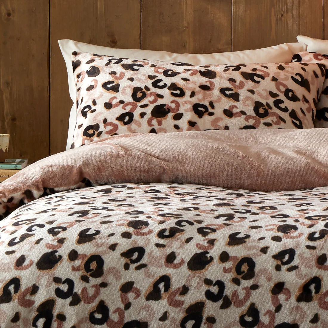 Close-up of the leopard print fleece design on the Fusion Cosy Leopard duvet cover set.