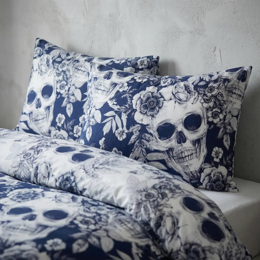 Close-up of the detailed skull and botanical floral pattern on the Gothic Skulls duvet cover set.
