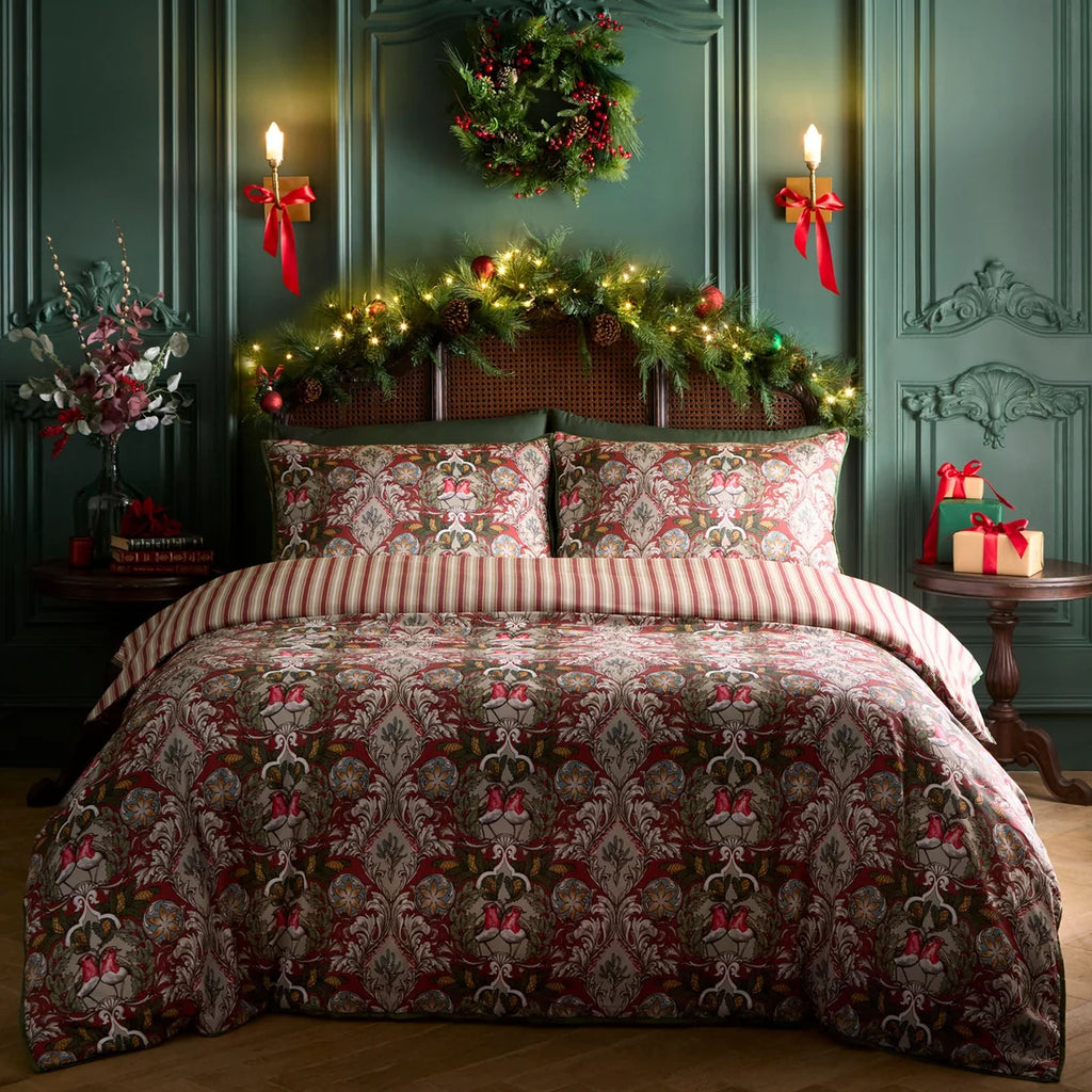 Laurence Llewelyn-Bowen Festive Robin reversible cotton sateen duvet cover set in red.