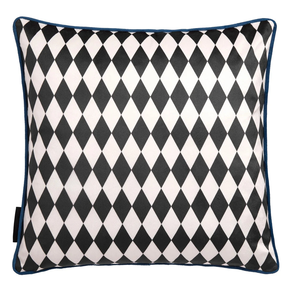Diamond patterned reverse of the Laurence Llewelyn-Bowen Goddess Teal velvet cushion.