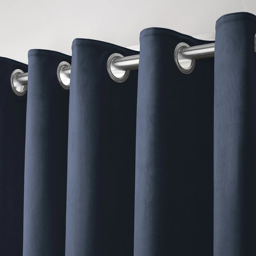 Close-up of the eyelet header on the Laurence Llewelyn-Bowen Montrose curtains.