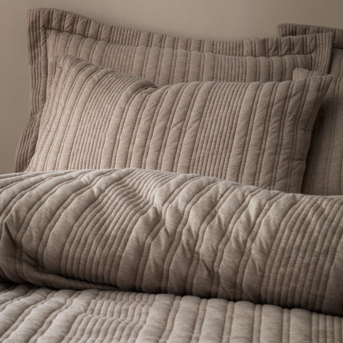 Pineapple Elephant Tamba Jersey Stripe Quilted Duvet Set Mole