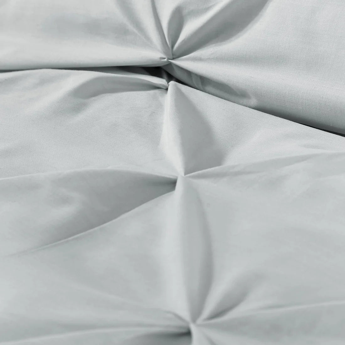 Close-up of the soft polycotton fabric on the Serene Lara duvet cover set.
